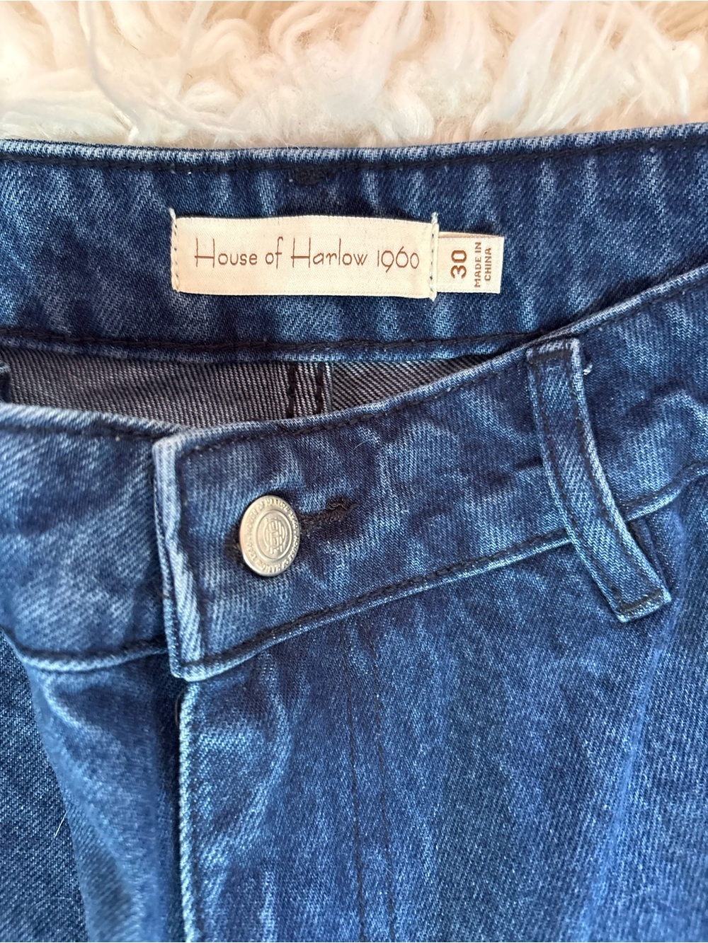 House of Harlow 1960 Reva Straight Leg Jeans Medium Wash NWT 30/10 - Picture 3 of 6